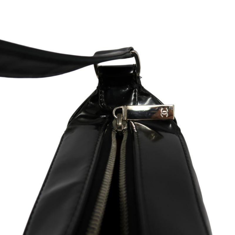 CHANEL Chocolate Bar Patent Leather Shoulder Bag Black Silver Hardware