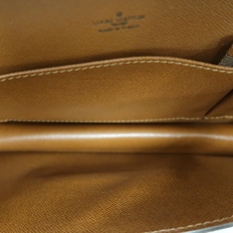LOUIS VUITTON Monogram Chantilly Clutch Bag Brown
