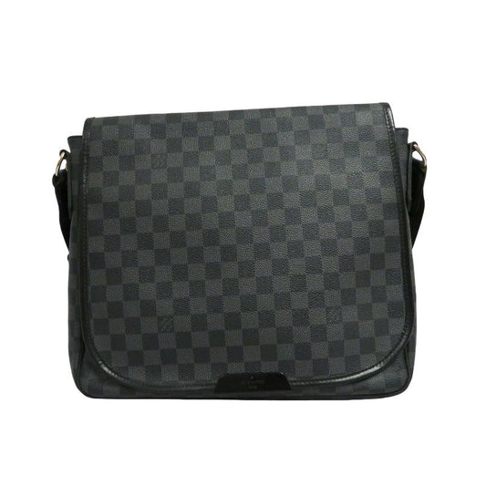 LOUIS VUITTON Damier Graphite Daniel MM Messenger Bag