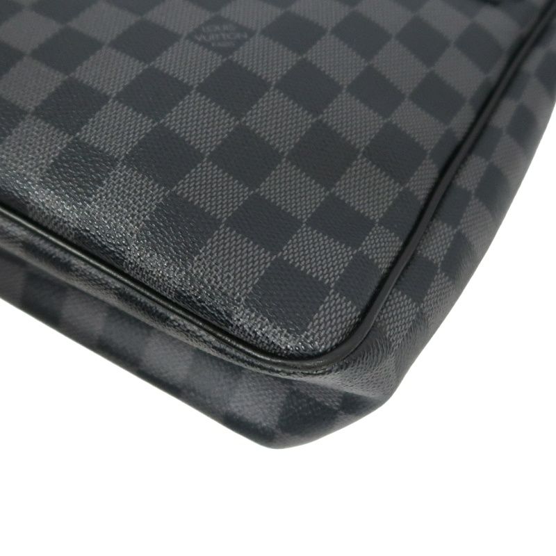LOUIS VUITTON Damier Graphite Daniel MM Messenger Bag