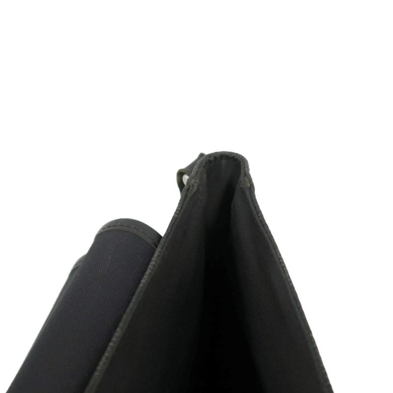 LOUIS VUITTON Damier Graphite Daniel MM Messenger Bag