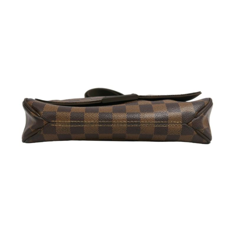LOUIS VUITTON Damier Ebene District Messenger Bag