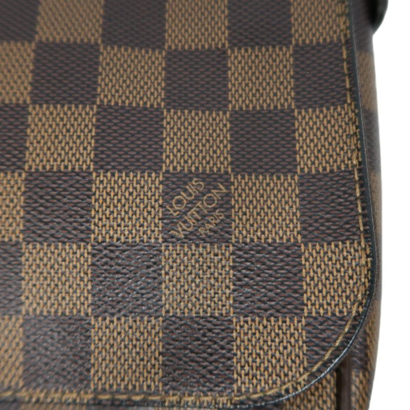 LOUIS VUITTON Damier Ebene District Messenger Bag