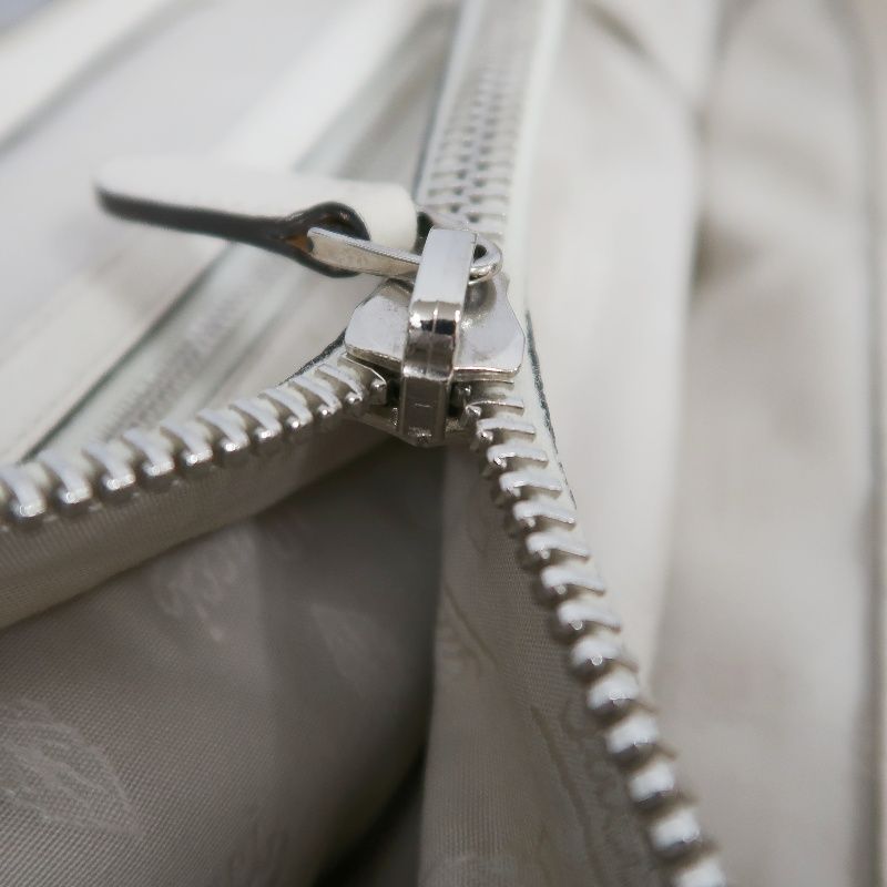 GUCCI Beige GG Canvas Tote Bag with Silver Hardware
