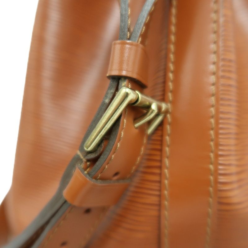 LOUISVUITTON Red Epi PVC Drawstring Bucket Shoulder   Handbag