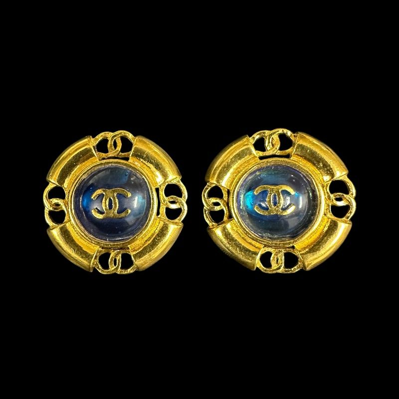 CHANEL Gold-tone Metal Fittings, Black Accent, Gold Alloy Logo Ear Clips