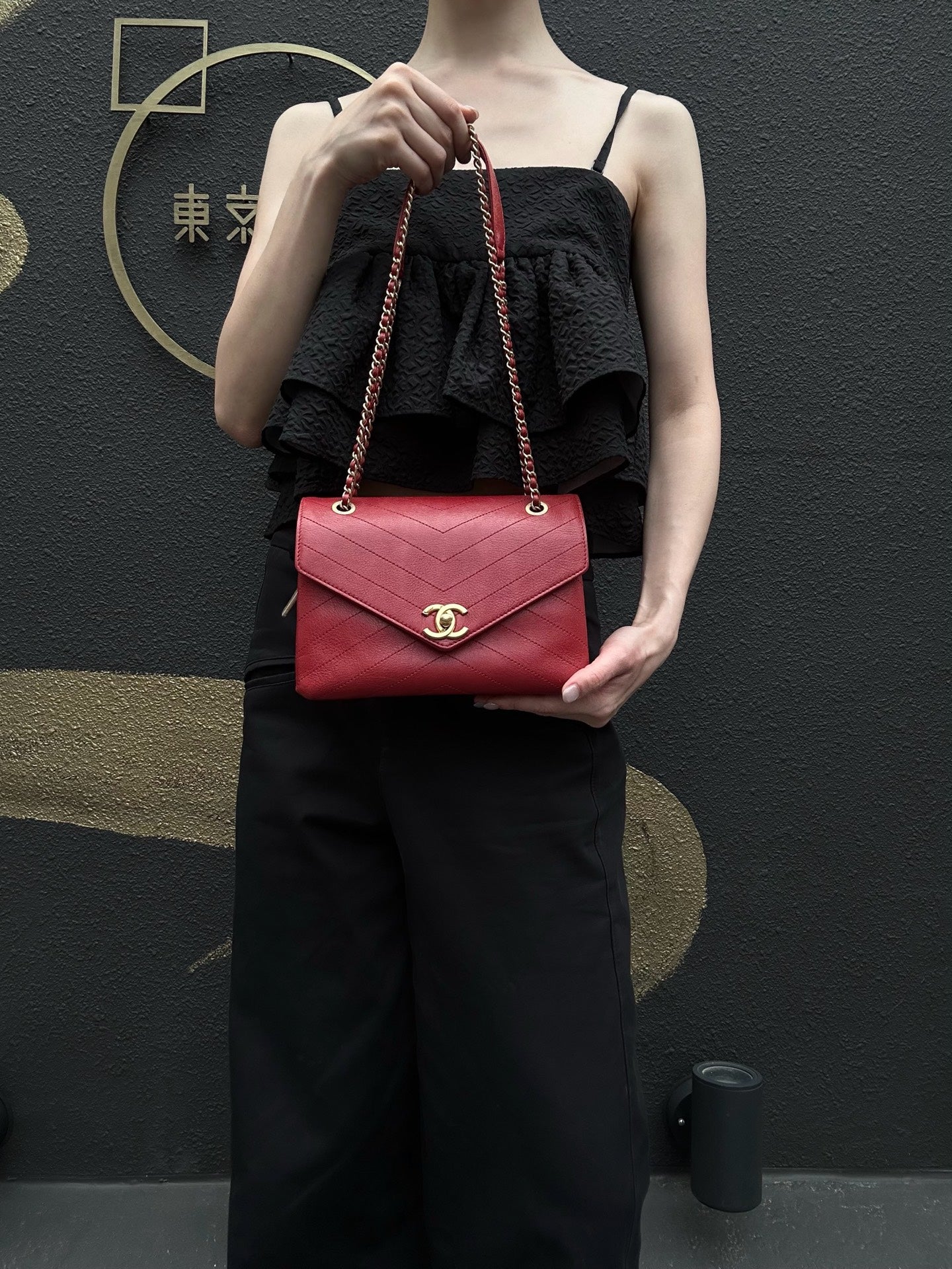CHANEL Chevron Calfskin Envelope Shoulder Bag Red Gold Hardware
