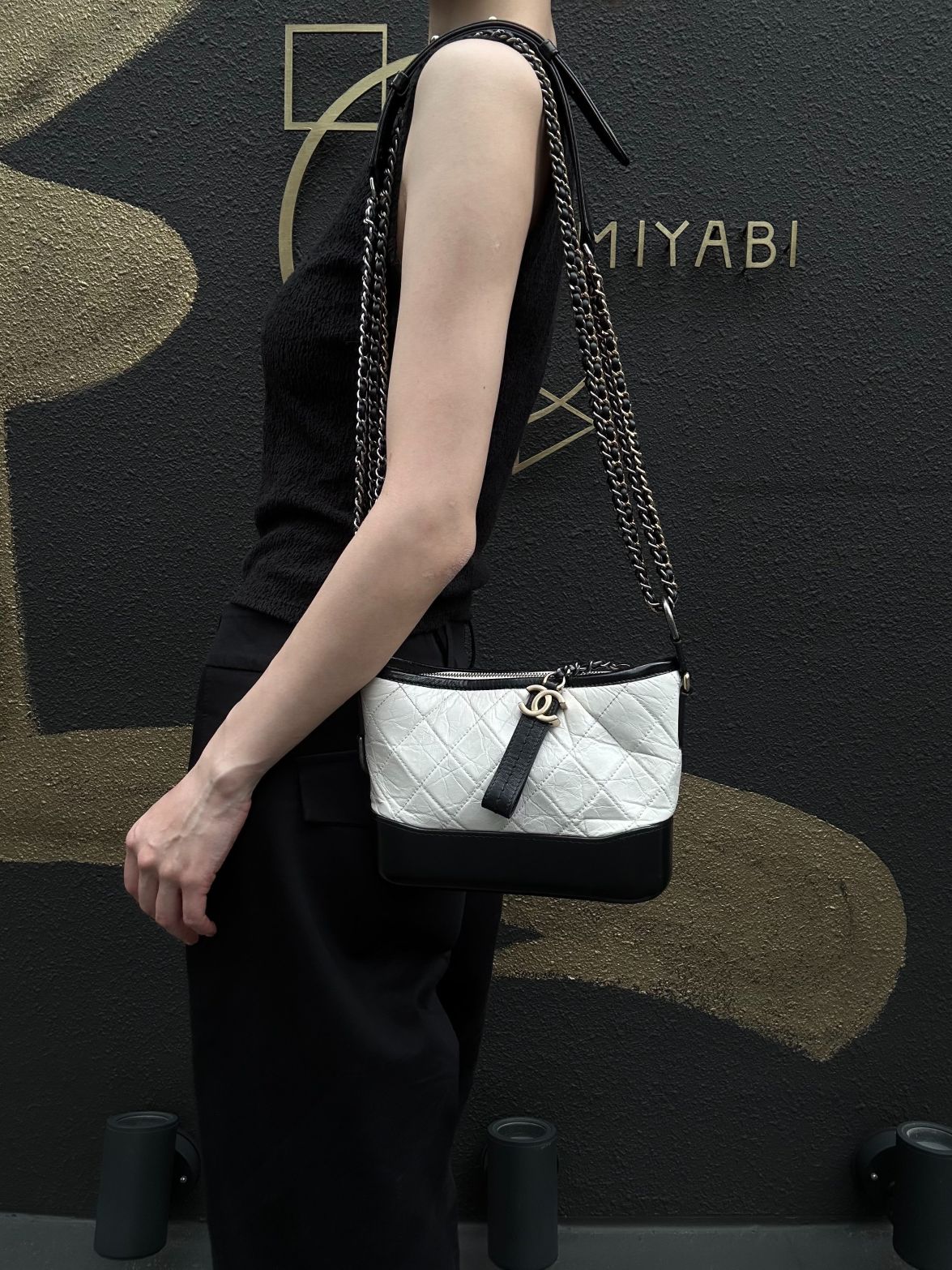 CHANEL Gabrielle Calfskin Shoulder Bag White/Black Silver-Tone Hardware