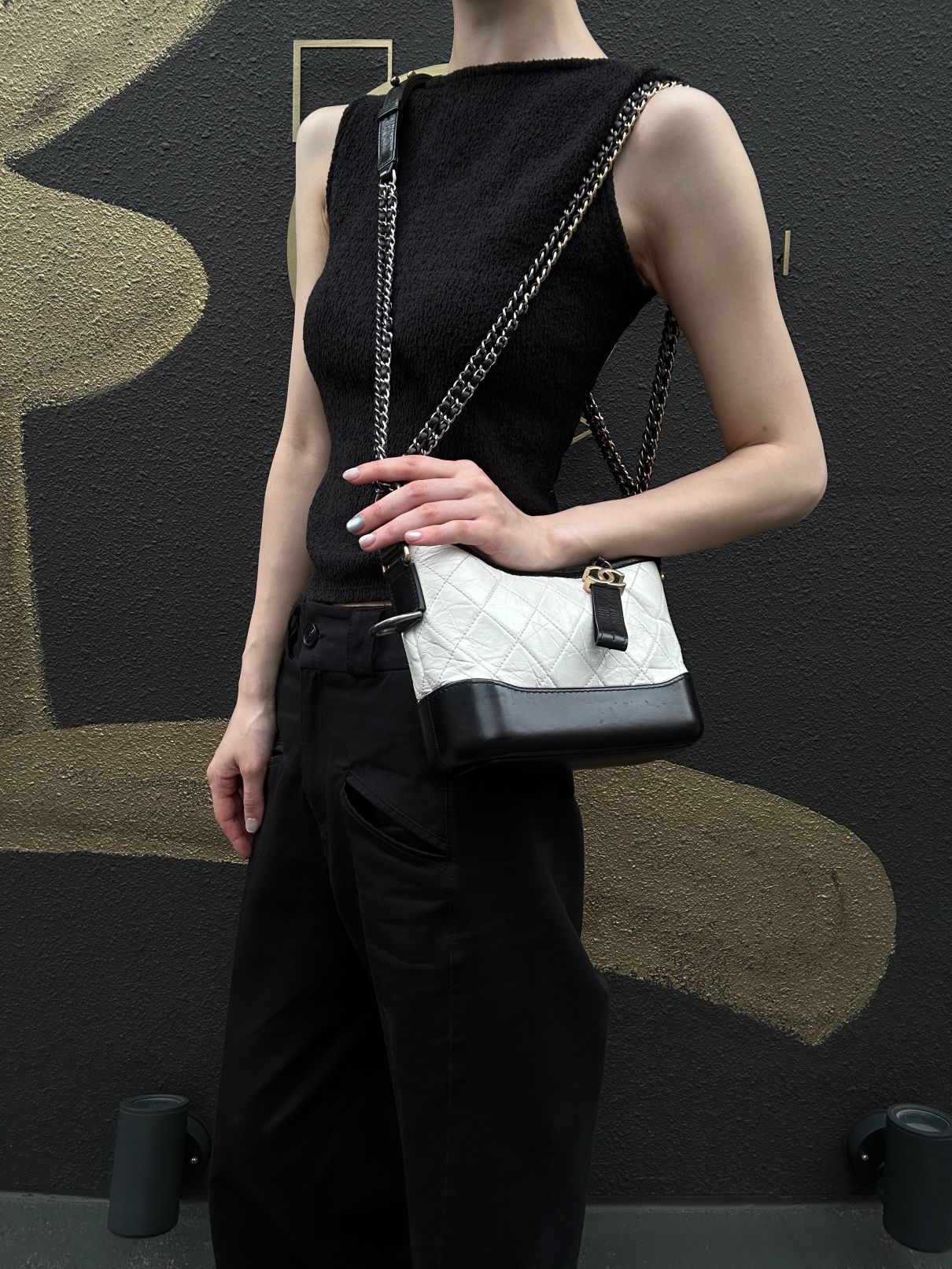 CHANEL Gabrielle Calfskin Shoulder Bag White/Black Silver-Tone Hardware