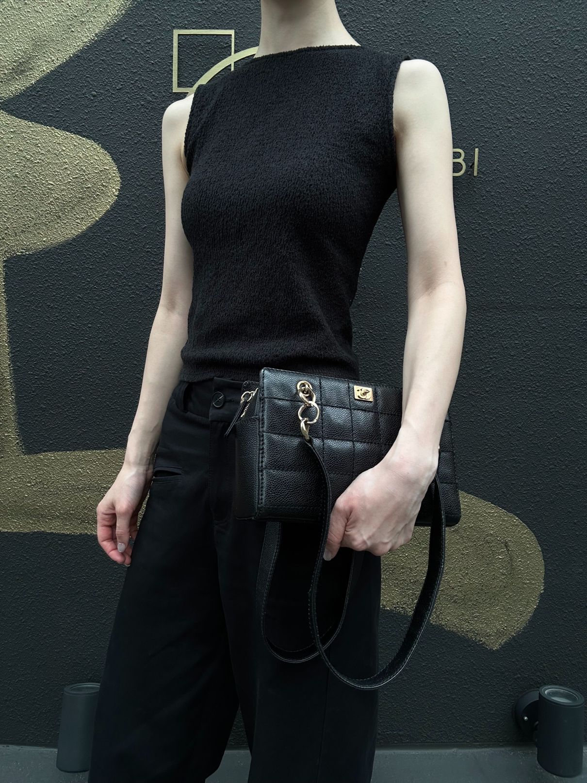 CHANEL Chocolate Bar Caviar Leather Tote Bag Black Gold-Tone Hardware