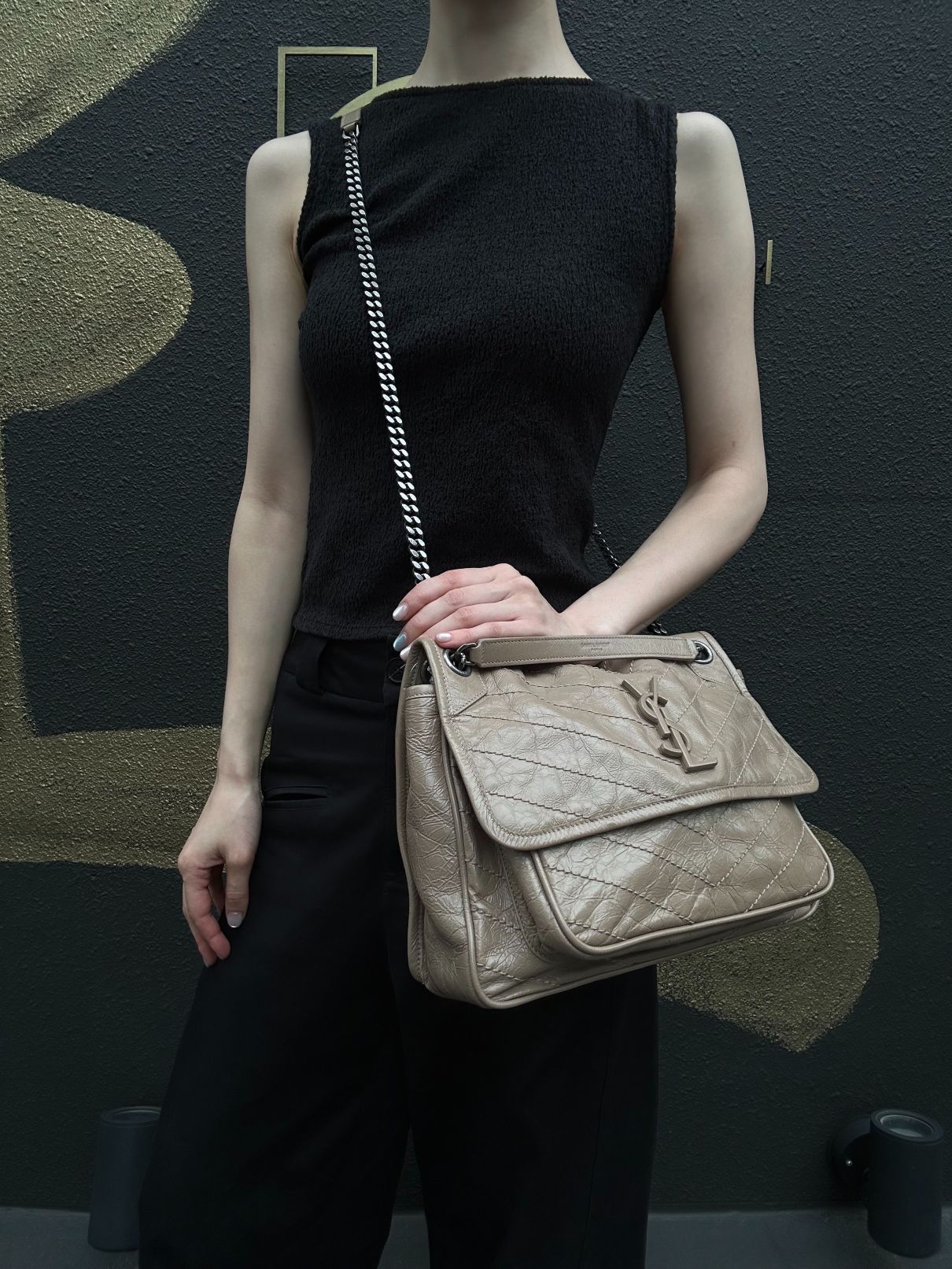 YVES SAINT LAURENT NIKI Shoulder Bag Beige Dark Silver-Tone Hardware