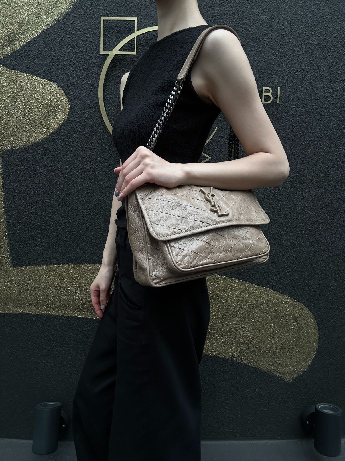 YVES SAINT LAURENT NIKI Shoulder Bag Beige Dark Silver-Tone Hardware