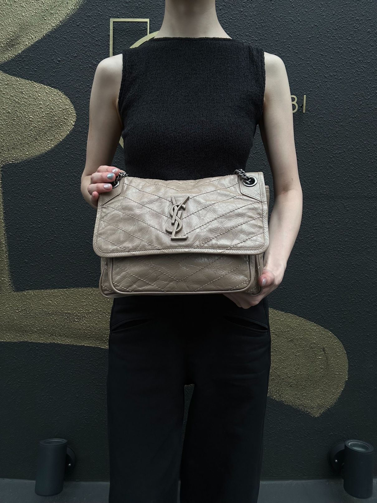 YVES SAINT LAURENT NIKI Shoulder Bag Beige Dark Silver-Tone Hardware