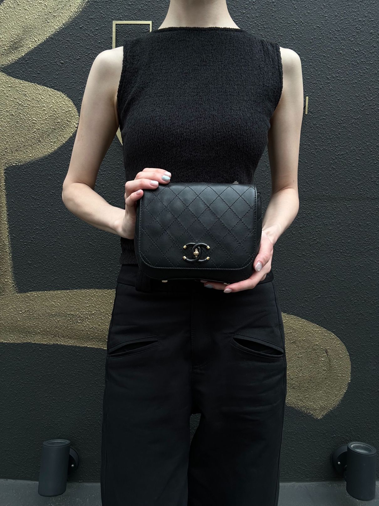 CHANEL Matelassé Caviar Leather Shoulder Bag Black Gold-Tone Hardware