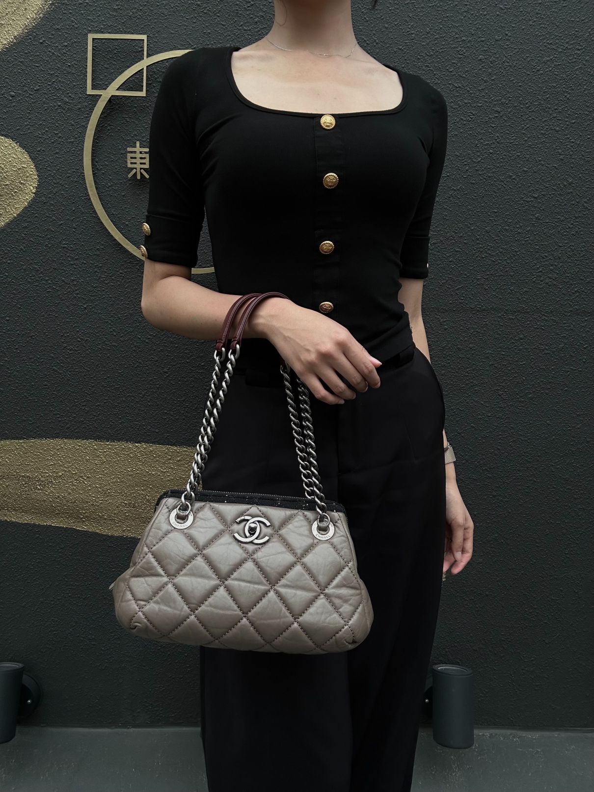 CHANEL Matelasse Lambskin Shoulder Bag Brown Dark Silver-Tone Hardware