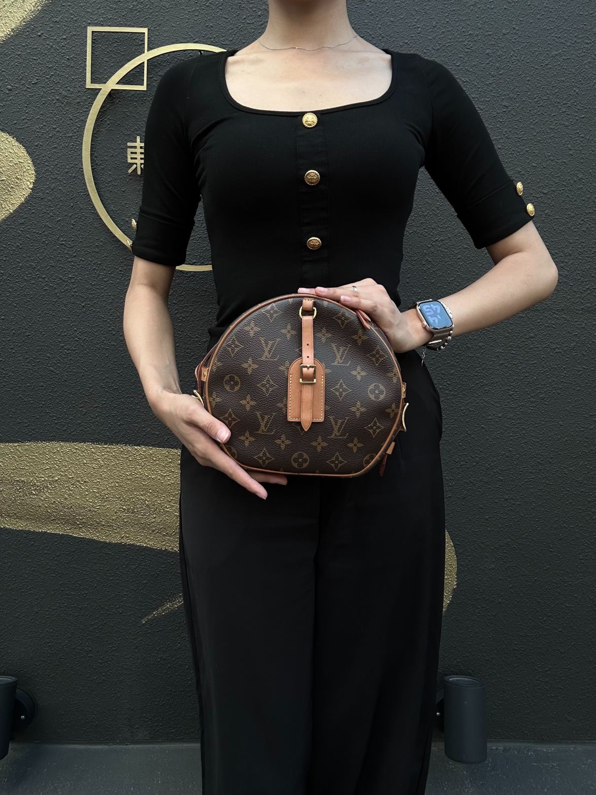 LOUIS VUITTON Boite Chapeau Souple Monogram PVC Shoulder Bag Brown
