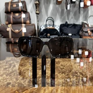 CHANEL Sunglasses Eyewear Black Resin Frame Square Gray Lens 56□17 140 with Original Box, Case & Cleaning Cloth