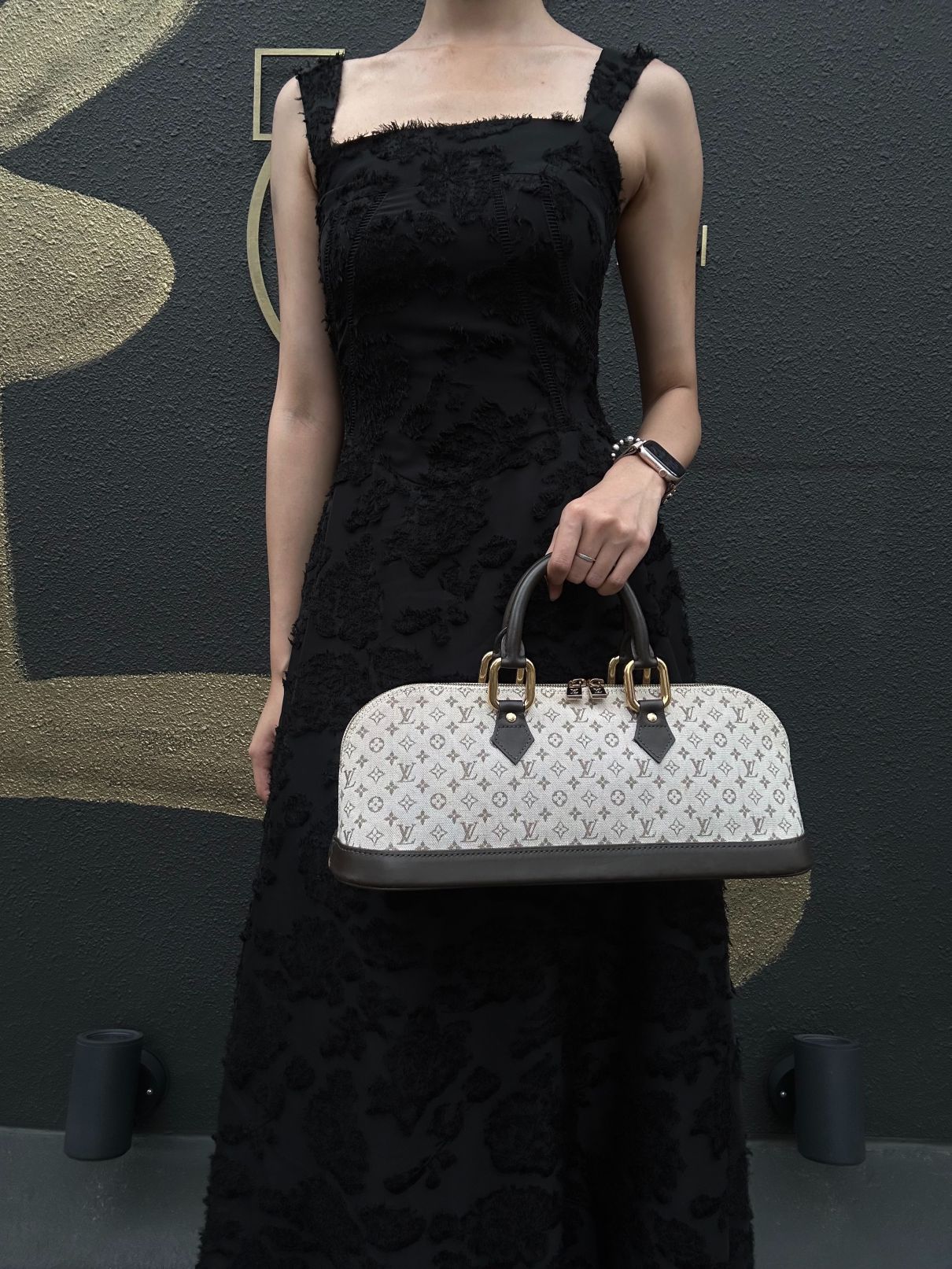 LOUIS VUITTON Monogram Mini Alma Long Handbag Canvas Leather Beige Gold Hardware