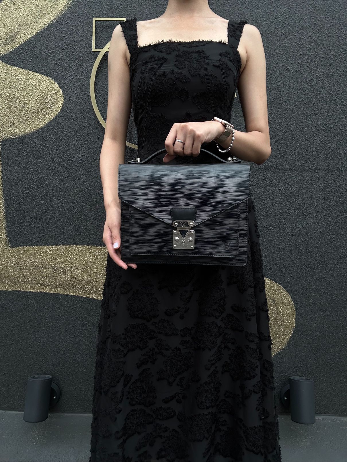 LOUIS VUITTON Epi Monceau Handbag Business Bag 2way Shoulder Black Silver Hardware With shoulderStrap