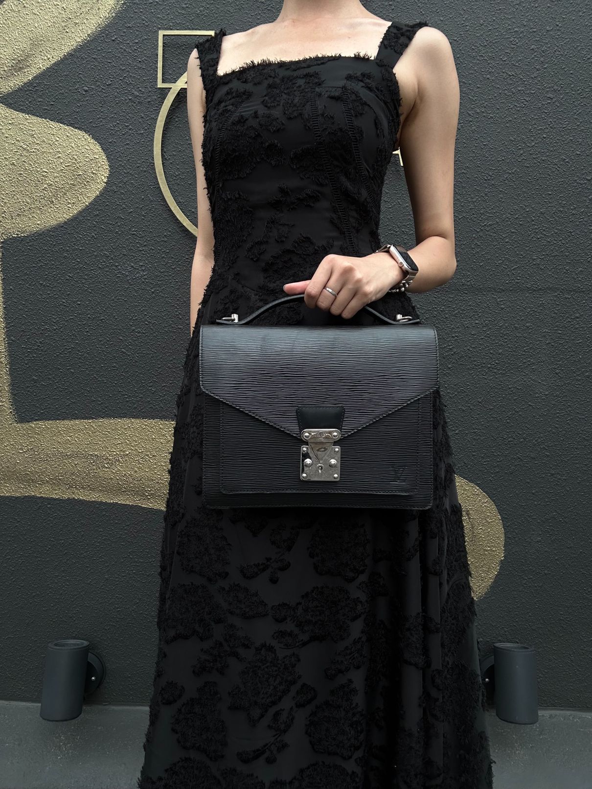 LOUIS VUITTON Epi Monceau Handbag Business Bag 2way Shoulder Black Silver Hardware With shoulderStrap