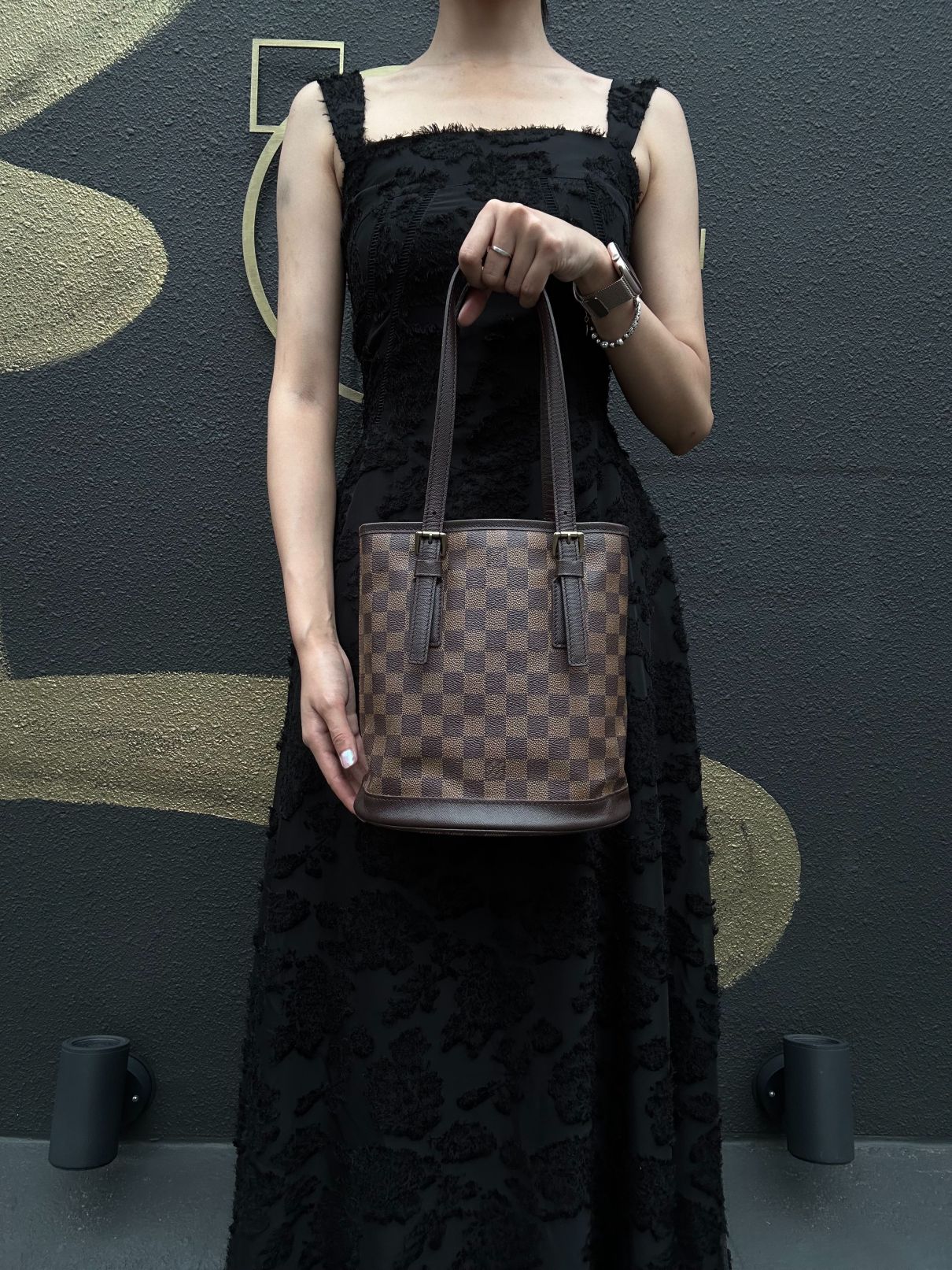 LOUIS VUITTON Damier Mare Bucket Tote Bag Brown  Pouch
