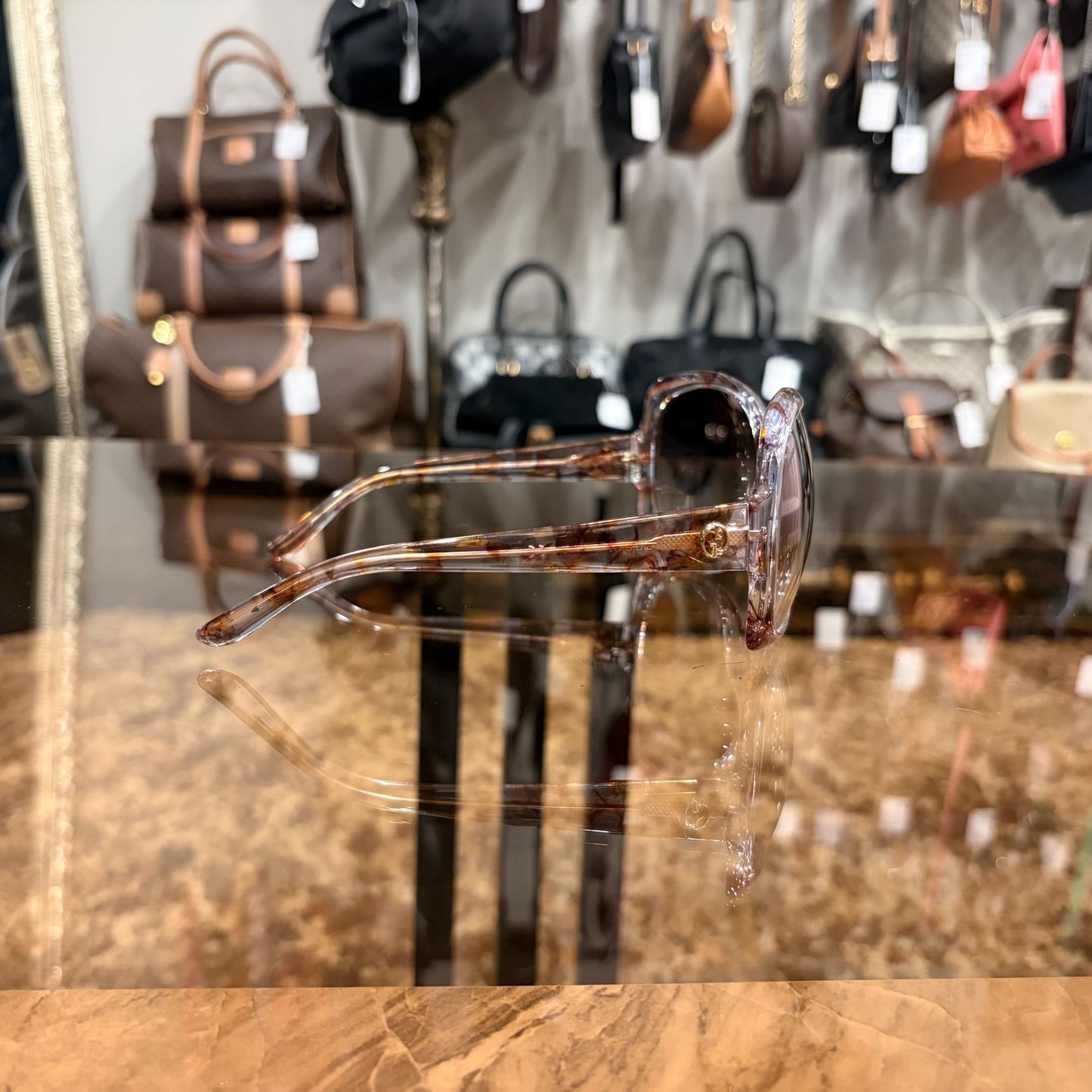 GUCCI Brown Resin Sunglasses With Original Case