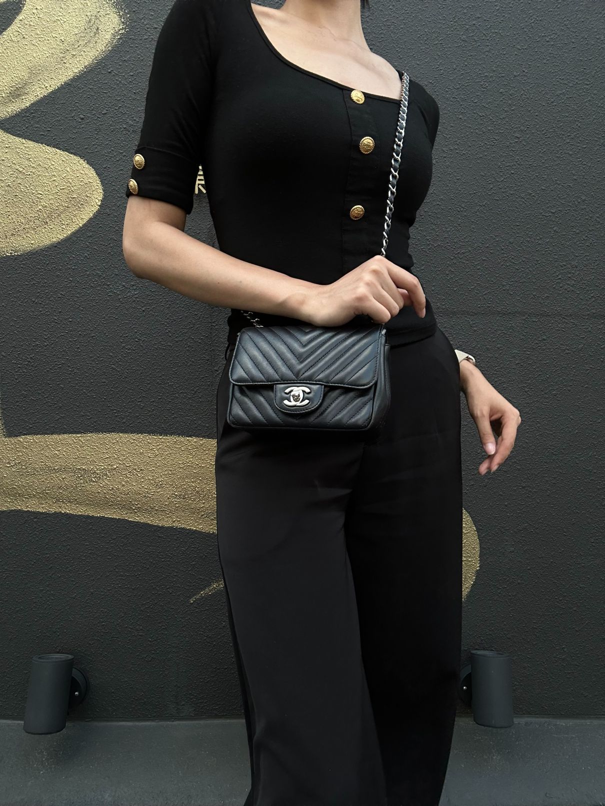 CHANEL Chevron V-stitch Lambskin Flap Shoulder Bag Black Silver Hardware