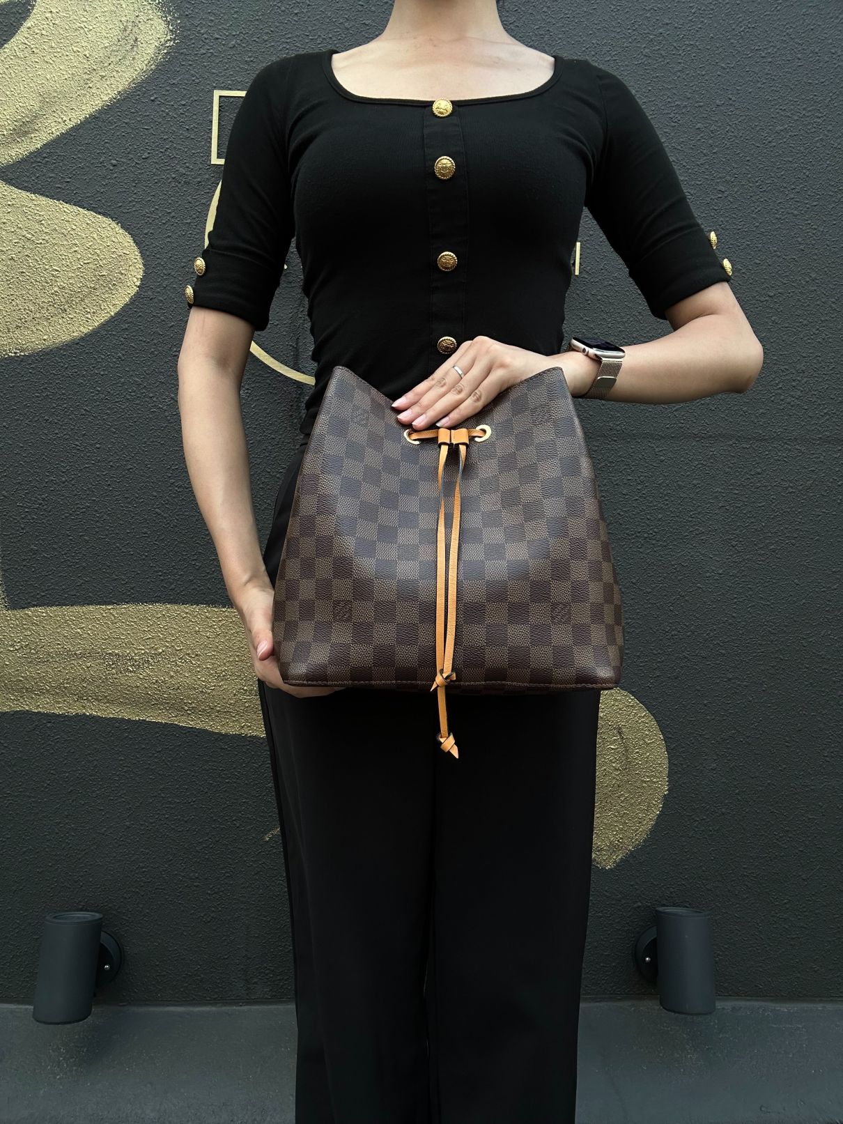 LOUIS VUITTON LV NeoNoe Damier Ebene Canvas Bucket Shoulder Bag Brown Yellow PVC