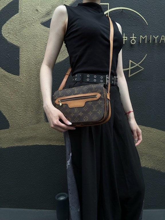 LOUIS VUITTON Monogram Pallas MM Shoulder Bag Brown