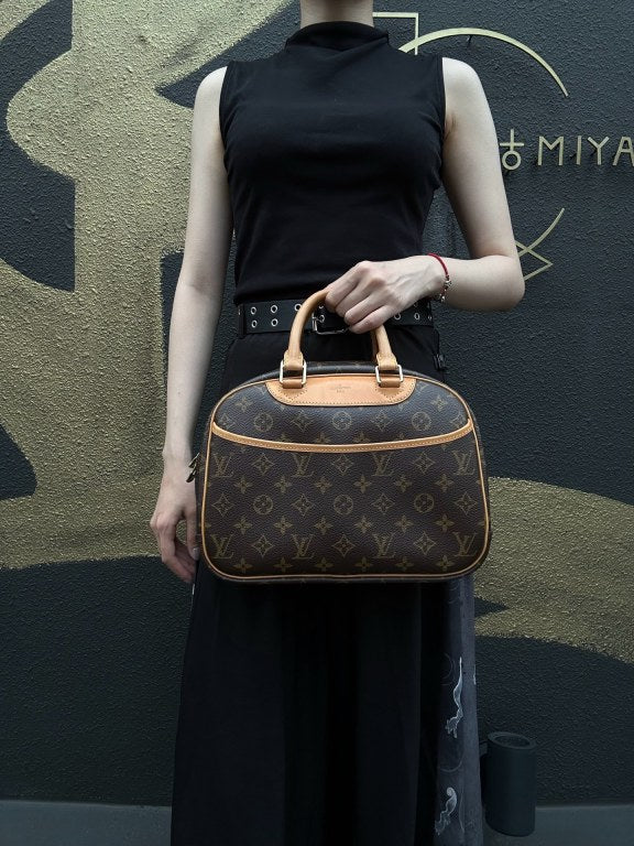 LOUIS VUITTON Monogram Trouville Handbag Boston Bag brown Gold Hardware