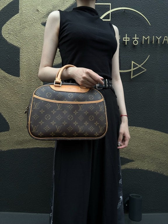 LOUIS VUITTON Monogram Trouville Handbag Boston Bag brown Gold Hardware