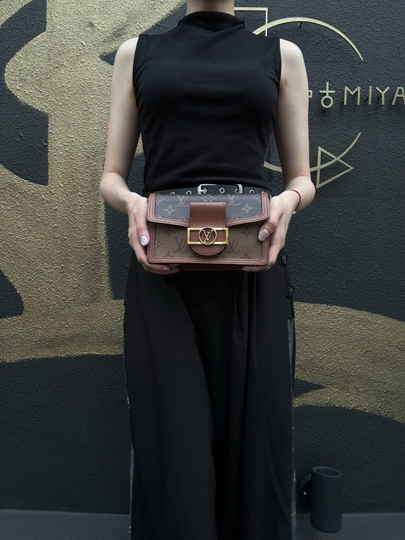 LOUIS VUITTON Dauphine Monogram Reverse Shoulder Bag Brown PVC