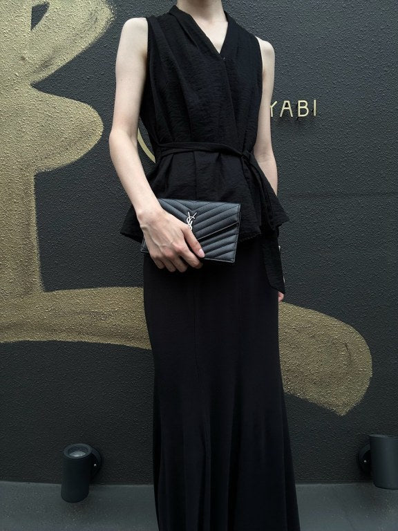 YVES SAINT LAURENT Cassandra Quilted V-stitch Black Calfskin Leather Envelope Shoulder Bag With Silver Hardware