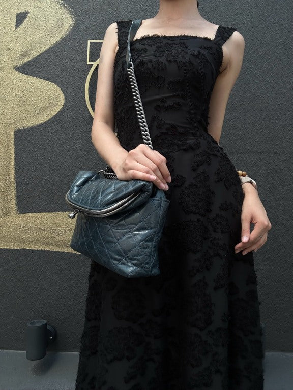 CHANEL Classic Matelasse Aged Calfskin Navy Blue Waxed Leather Quilted Kiss-lock Chain Shoulder Bag With Silver Hardware