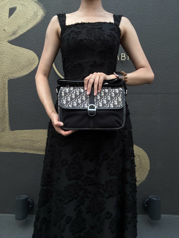 DIOR Oblique Navy Canvas Crossbody Bag With Silver Hardware