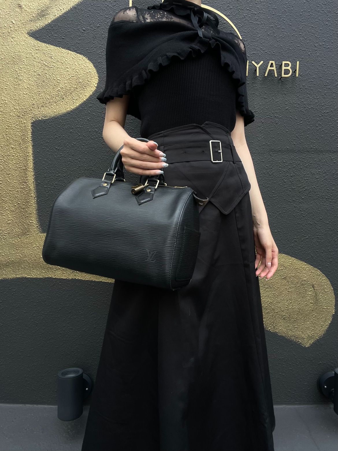 LOUIS VUITTON Speedy 25 Handbag Leather Black With Padlock and Keys