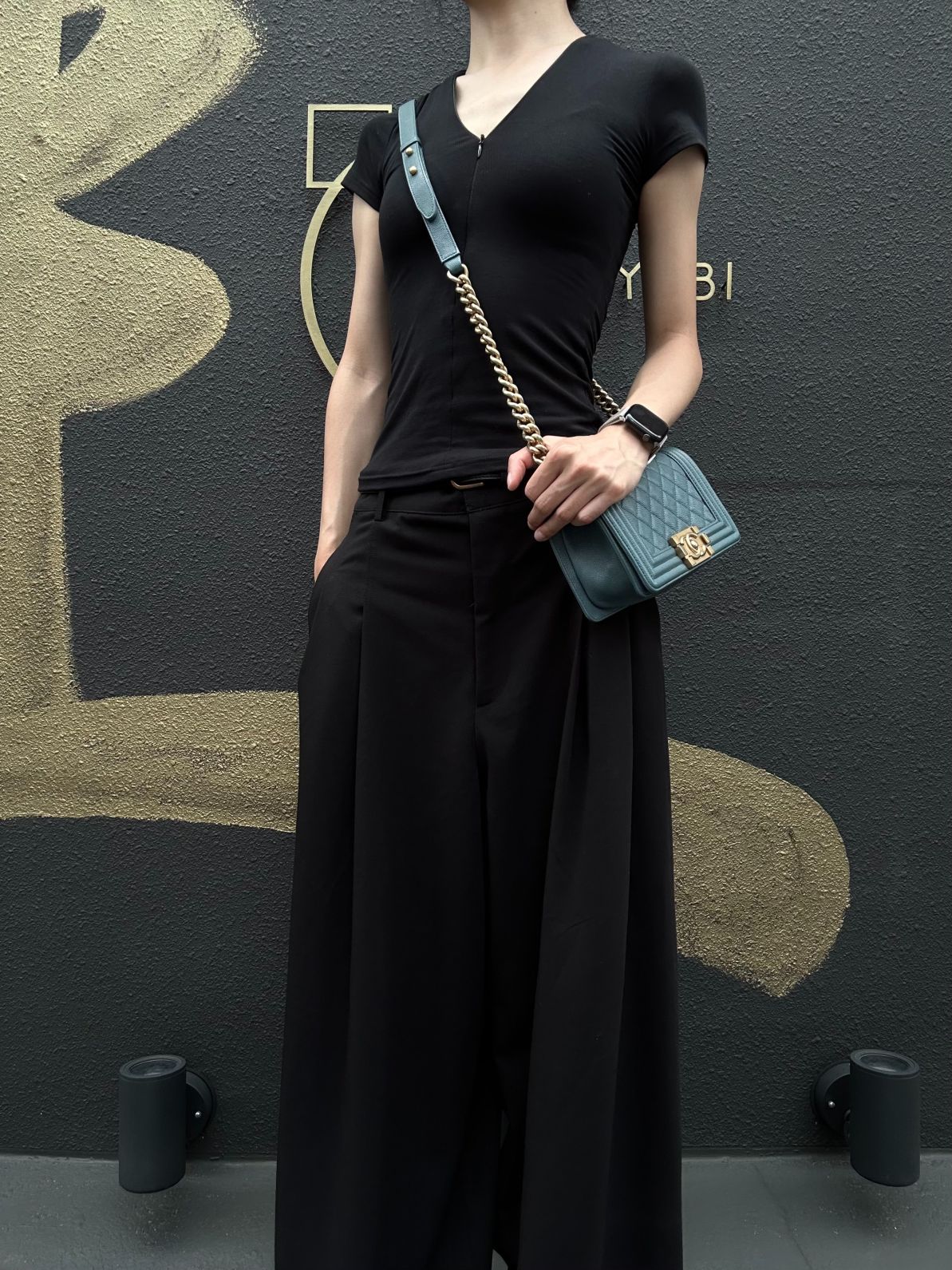 CHANEL Boy Matelasse Shoulder Bag Calfskin Navy Blue Gold Hardware