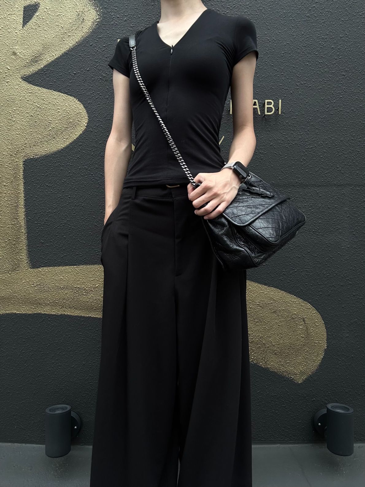 YSL Niki Shoulder Bag Waxed Leather Black