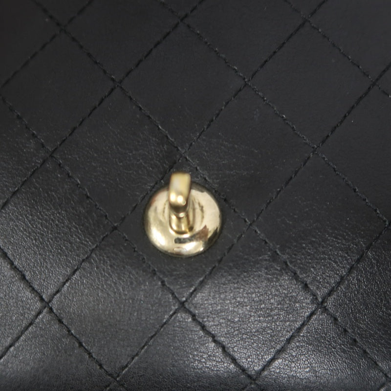 CHANEL Matelasse Handbag, Calfskin, Black, Gold Hardware