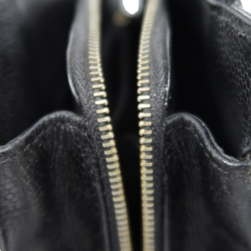 CHANEL Matelasse Tote Bag, Calf Leather, Black, Gold Hardware