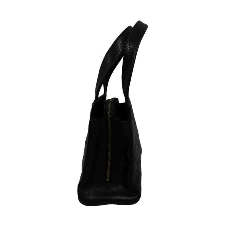 CHANEL Matelasse Tote Bag, Calf Leather, Black, Gold Hardware