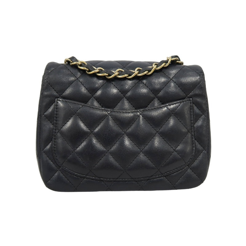 CHANEL Matelasse Shoulder Bag, Lambskin, Black, Gold-tone Hardware