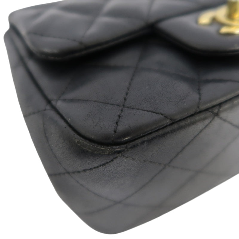CHANEL Matelasse Shoulder Bag, Lambskin, Black, Gold-tone Hardware