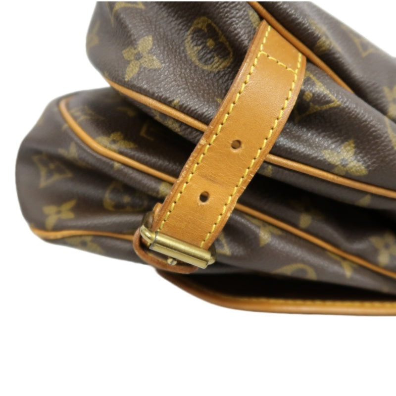 LOUIS VUITTON Monogram Saumur 30 Shoulder Bag Pvc Brown