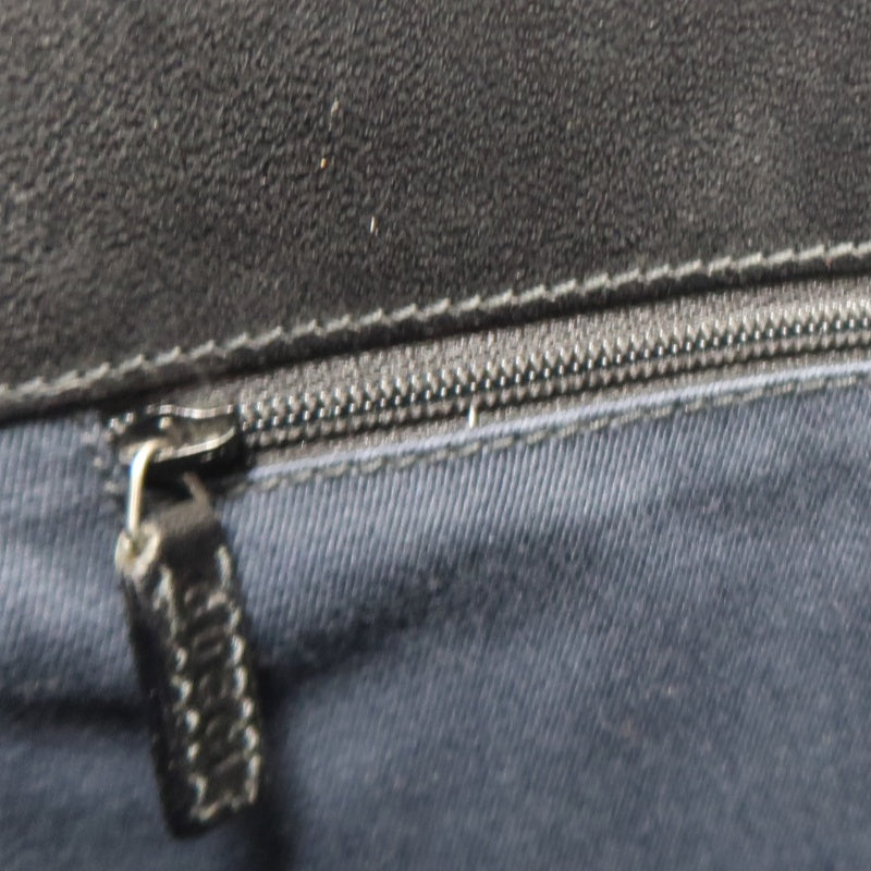 GUCCI GG Canvas Shoulder Bag Black