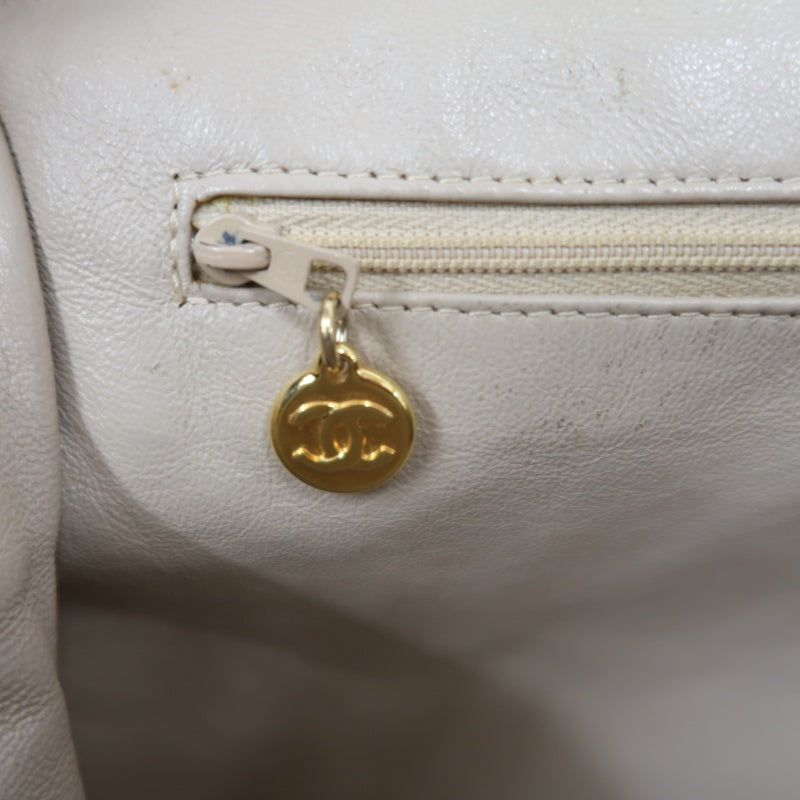 CHANEL Matelassé Shoulder Bag Calfskin Beige Gold Hardwar