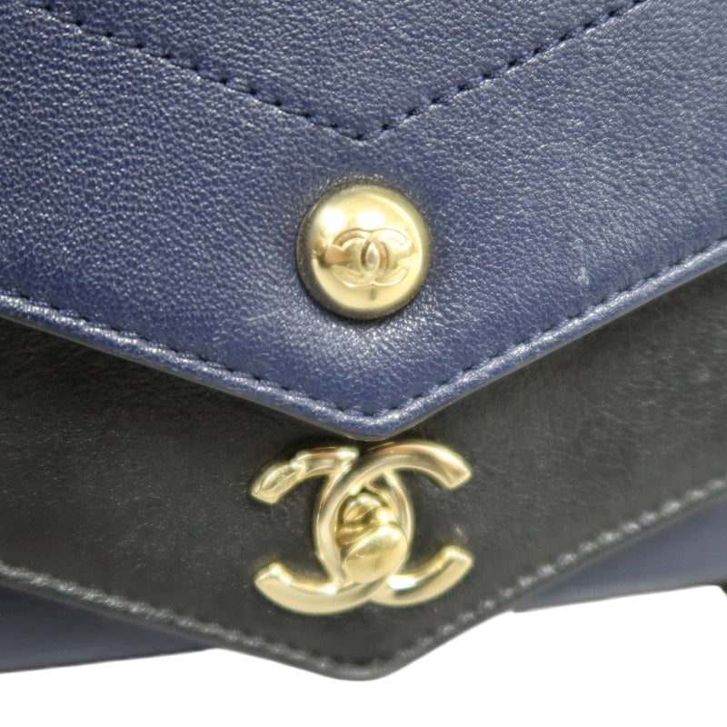 CHANEL Chevron Shoulder Bag Calfskin Navy/Black Gold Hardware