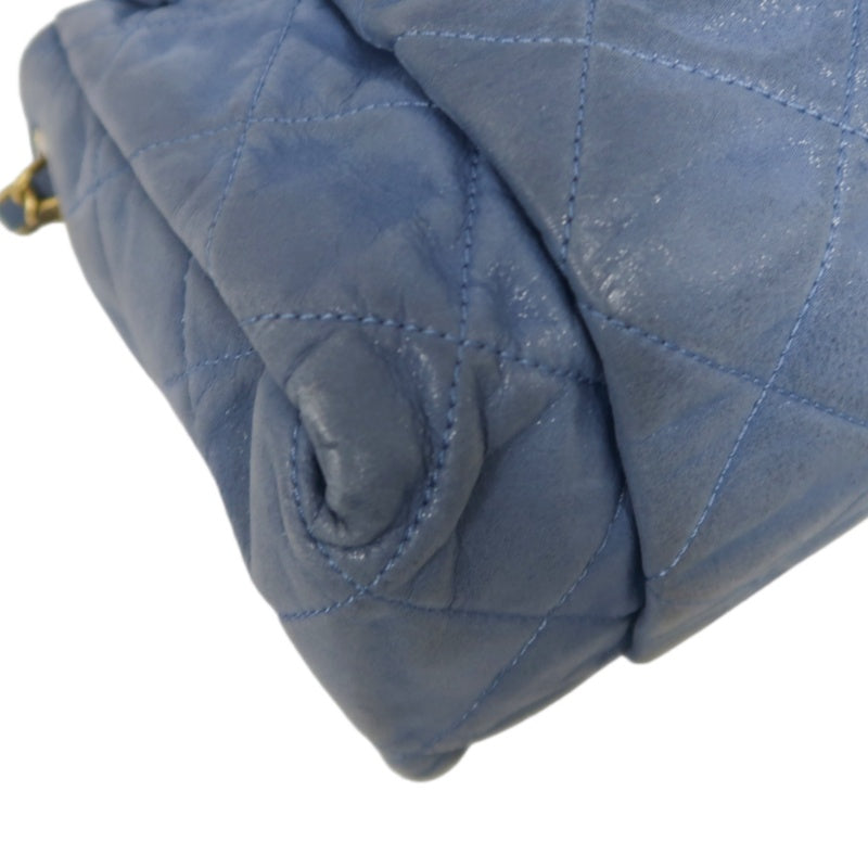 CHANEL Matelasse Shoulder Bag Calfskin Navy Blue Gold Hardware