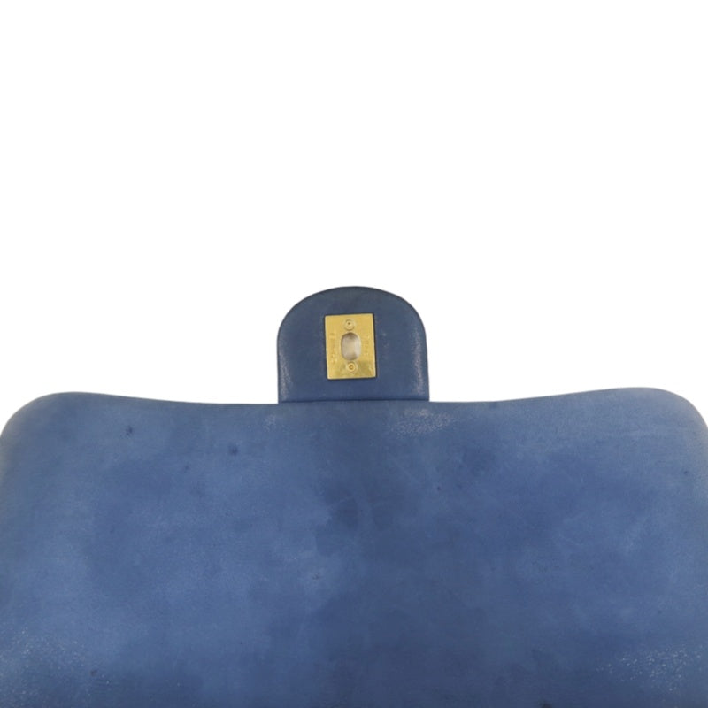 CHANEL Matelasse Shoulder Bag Calfskin Navy Blue Gold Hardware
