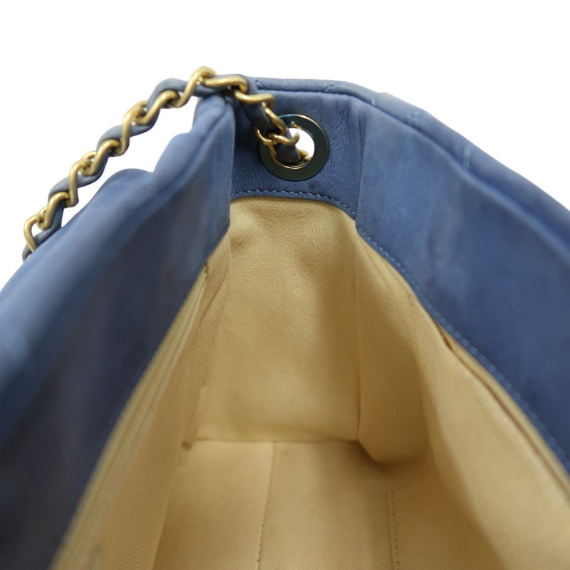 CHANEL Matelasse Shoulder Bag Calfskin Navy Blue Gold Hardware